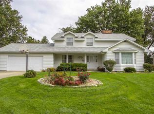 1148 Ridgemont Rd, Waterloo, IA 50701