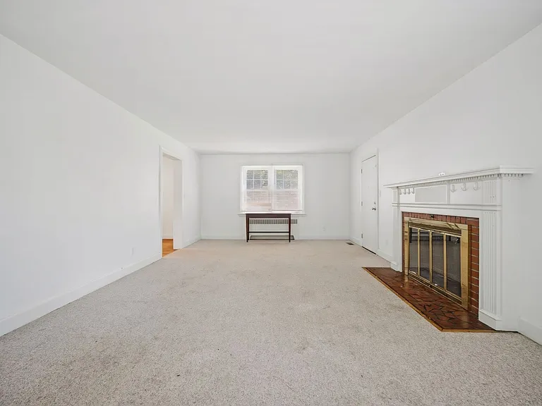 9450 Selby Pl — Photo 10