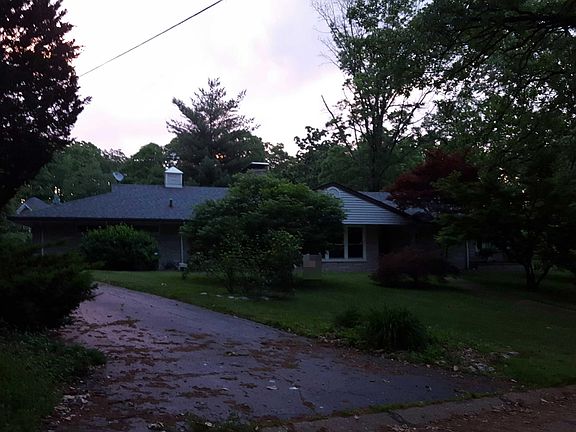 3rd image of 7301 Shiloh Ln