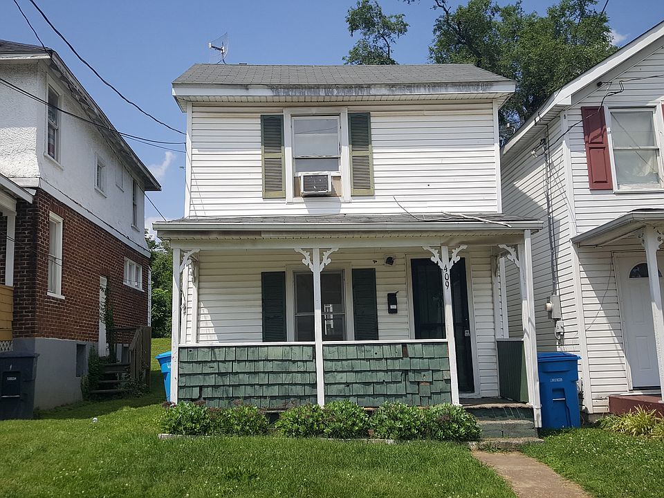 1st image of 409 Harrison Ave NW