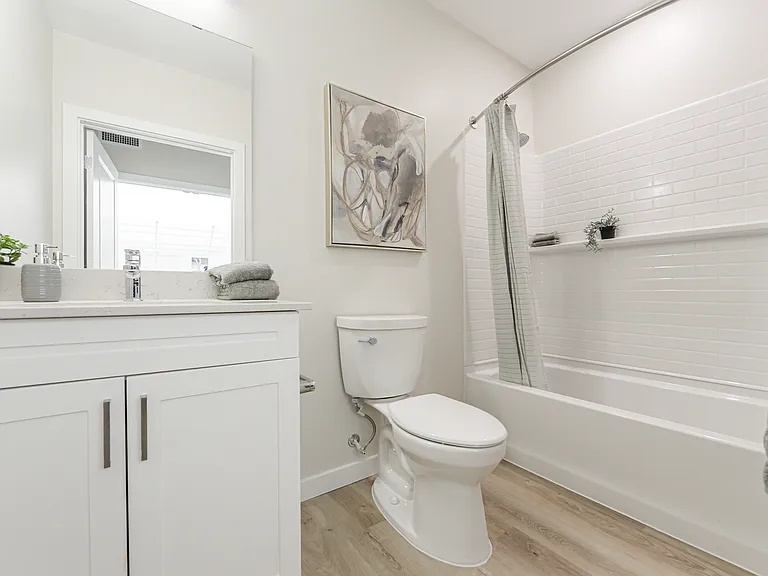 163 Sienna Ave — Photo 20
