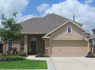 2801 Crestwood Dr, Deer Park, TX 77536