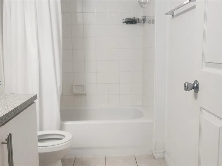 5011 Wiles Rd #306 — Photo 16