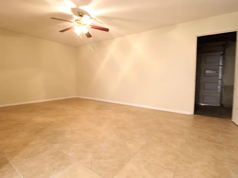 3303 Brookbend Dr — Photo 4