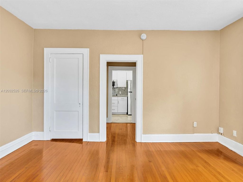 124 Mendoza Ave APT 6, Coral Gables, FL - View 6