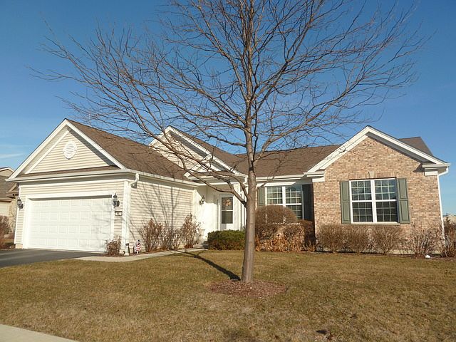 1st image of 612 Lincoln Cir