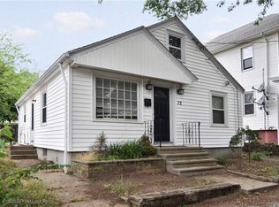 72 Clematis St, Providence, RI 02908
