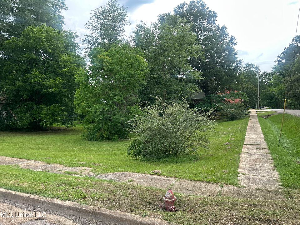 2nd image of East St