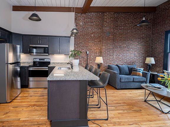 3rd image of 227 W Water St #402