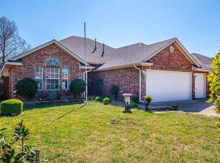 1824 Fairmont Ln, Edmond, OK 73013