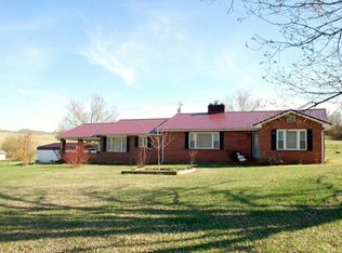 464 Mattie Springs Rd, Ewing, VA 24248