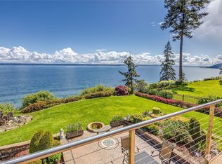 31470 Sunrise Beach Dr NE, Kingston, WA 98346