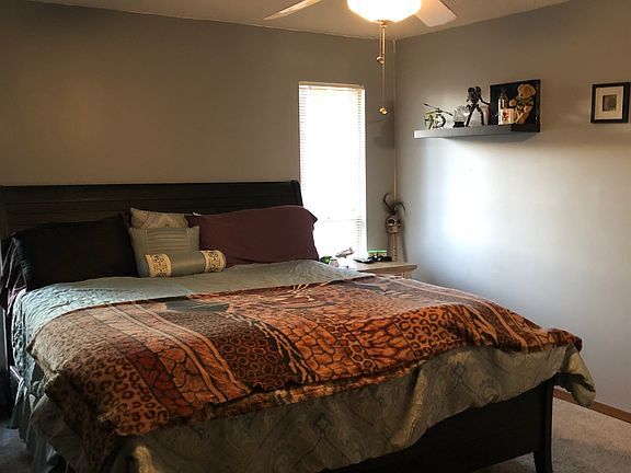 3rd image of 2074 Oak Water Dr