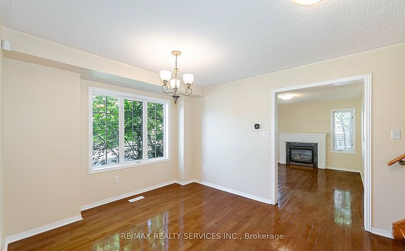 Mississauga House for rent - 3 Bedrooms — photo 9