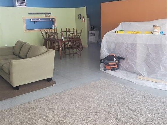 3rd image of 6775 Memphis Ave
