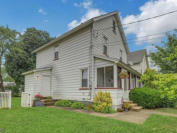 2nd image of 36 Furnace Ave