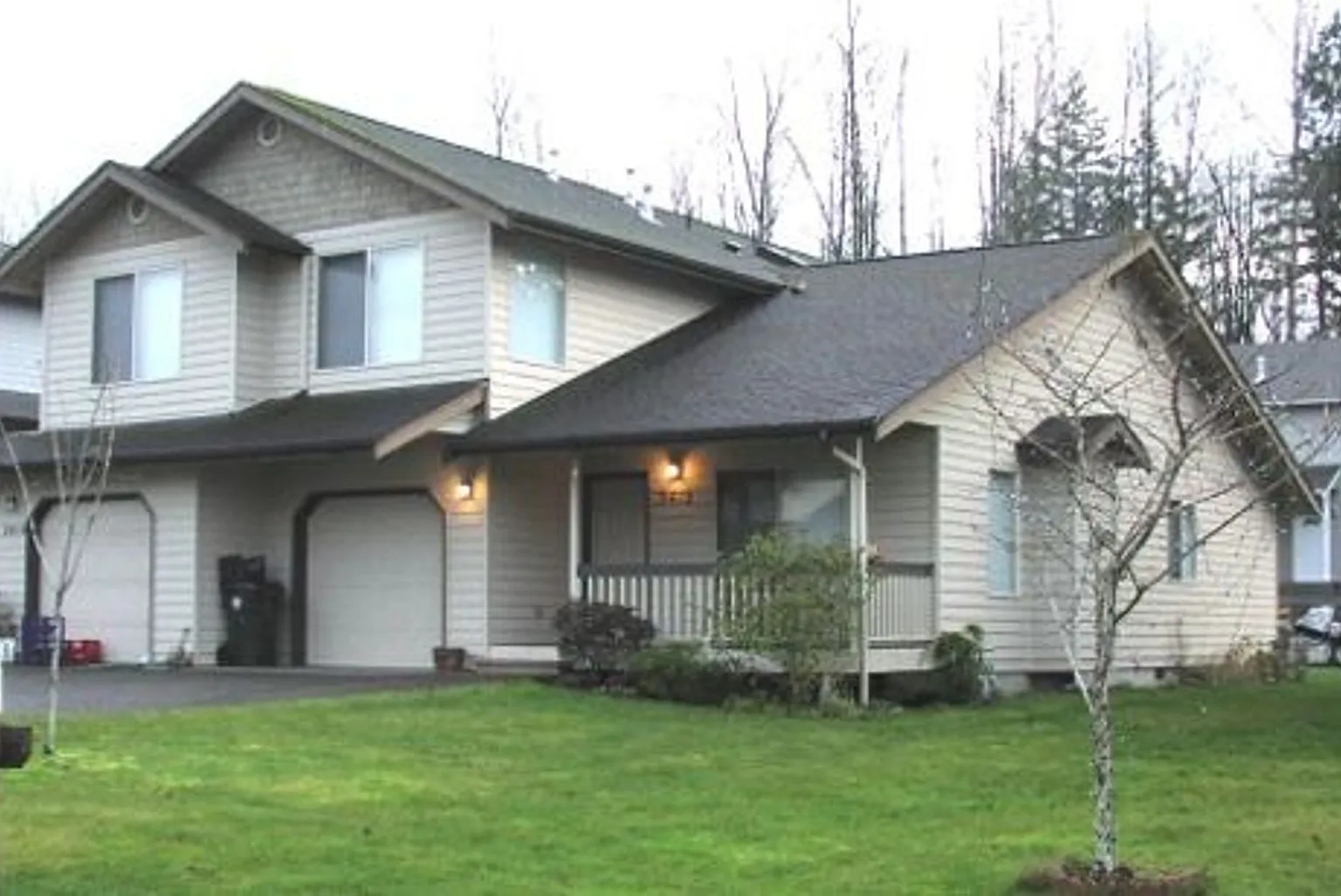 2 Bedroom 2 Bath unit in Bellingham with Garage — Photo 1