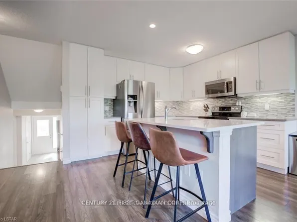 1010 Fanshawe Park Rd E #117, London, ON N5X 0K9