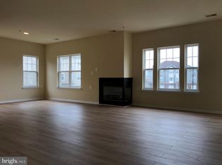 3036 Irma Ct UNIT 3036, Suitland, MD 20746