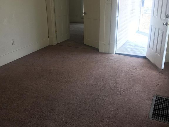 5th image of 301 W 12th Ave #C