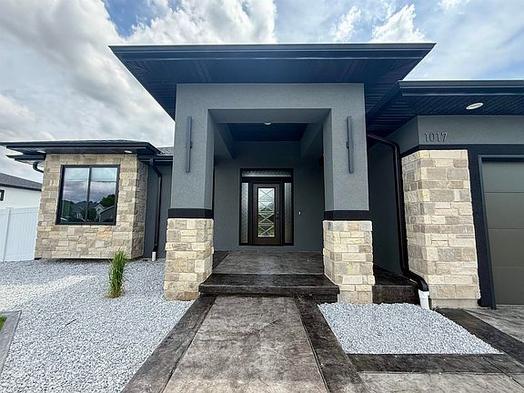 2nd image of 1017 Madden Rd