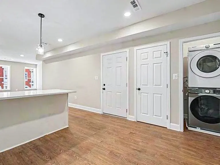 1625 Edmondson Ave — Photo 14