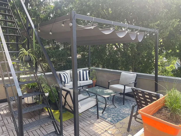 Private patio
