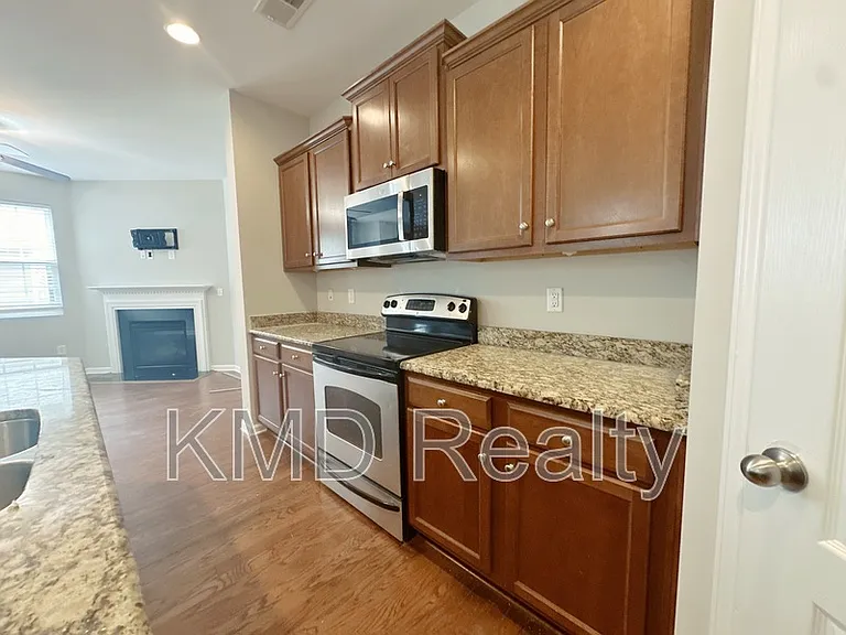 11228 Cedar Walk Ln — Photo 3