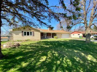 1436 Eckerson Dr, Worthington, MN 56187