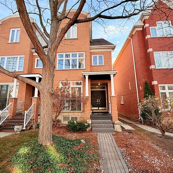 Oakville Townhouse for rent - 4 Bedrooms in Oakville