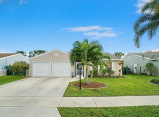 7863 Burlwood Ln, Lake Worth, FL 33467