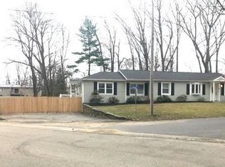 42 Elbridge Rd, Auburn, MA 01501