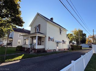 324 Belmont Ave NW, New Philadelphia, OH