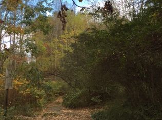 1049 Saw Mill Rd, Marietta, SC 29661