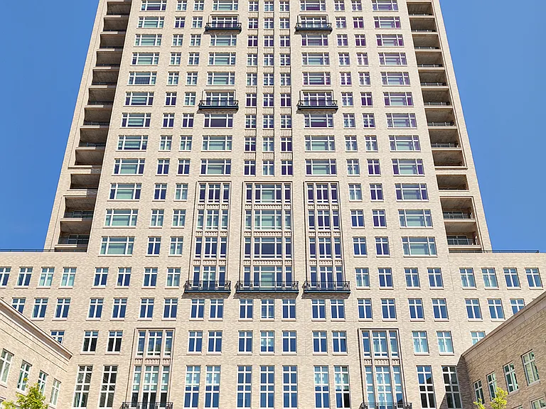The Alexander — Photo 35