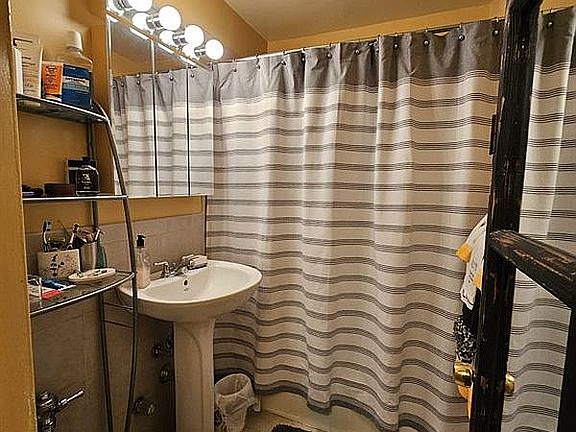 4th image of 2750 Johnson Ave APT 7L