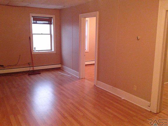 2nd image of 217 N Egan Ave