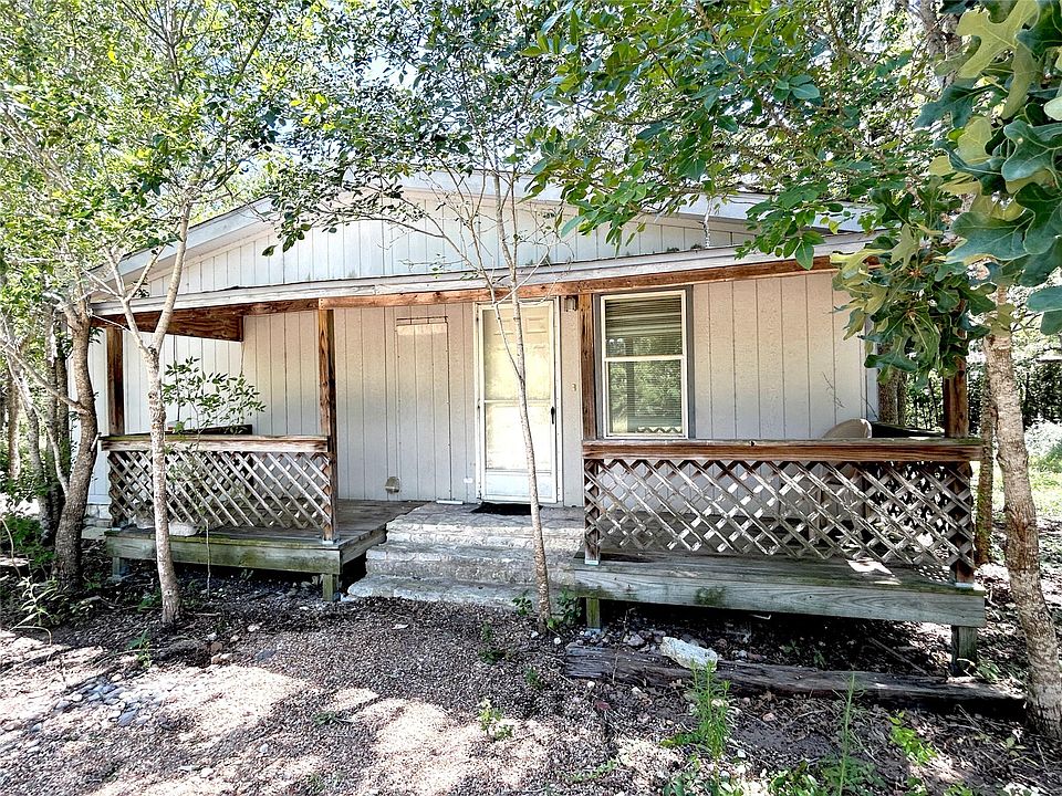 1st image of 223 Foothill Rd