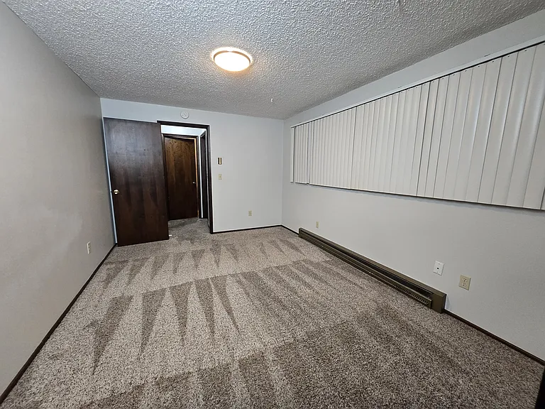 909 Grove St #2A — Photo 4
