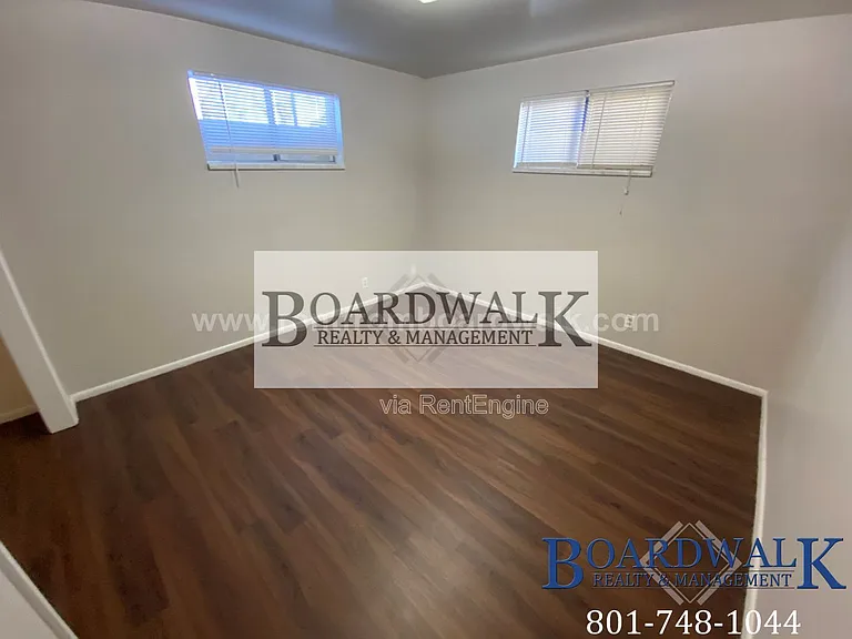 2527 E Valley View Ave #4 — Photo 12