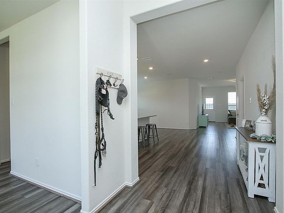 5th image of 31411 Dell Valley Ln