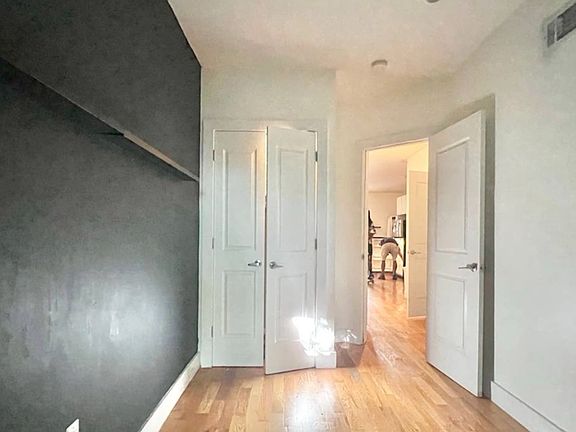 4th image of 268A Throop Ave #1