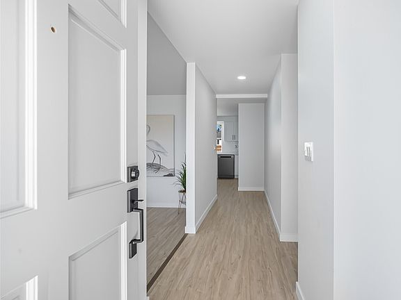 2nd image of 812 Dana Street
