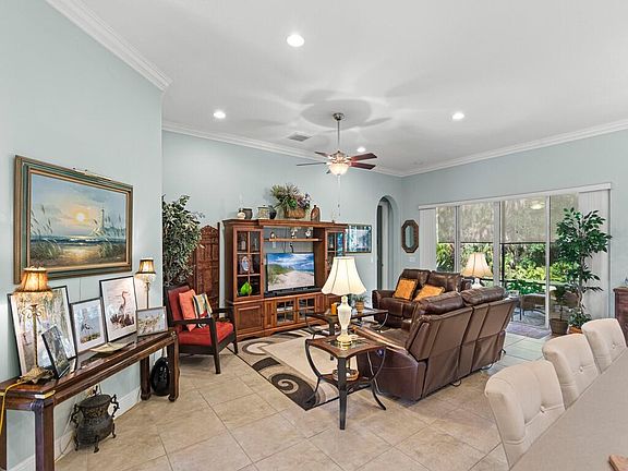 4th image of 1707 Belmont Circle SW