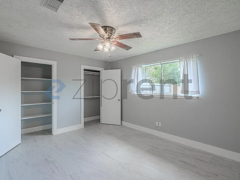 16402 Mill Point Dr — Photo 27