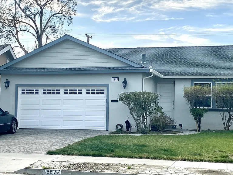 5677 Calpine Dr — Photo 1