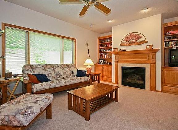 2nd image of 722 Debbie Ct