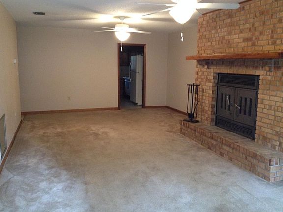 2nd image of 8791 Louvinia Way