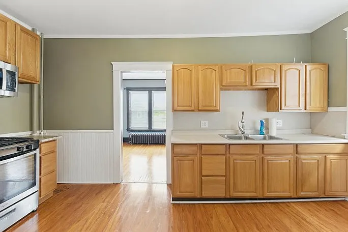 466 Locust St #2 — Photo 14