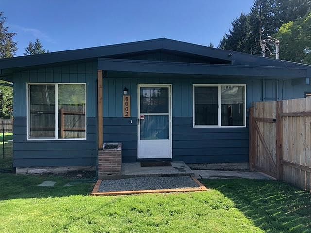 1st image of 8002 Cirque Dr W